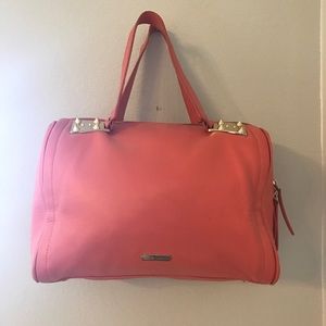 🌺 Coral Leather Vince Camuto Tote Handbag